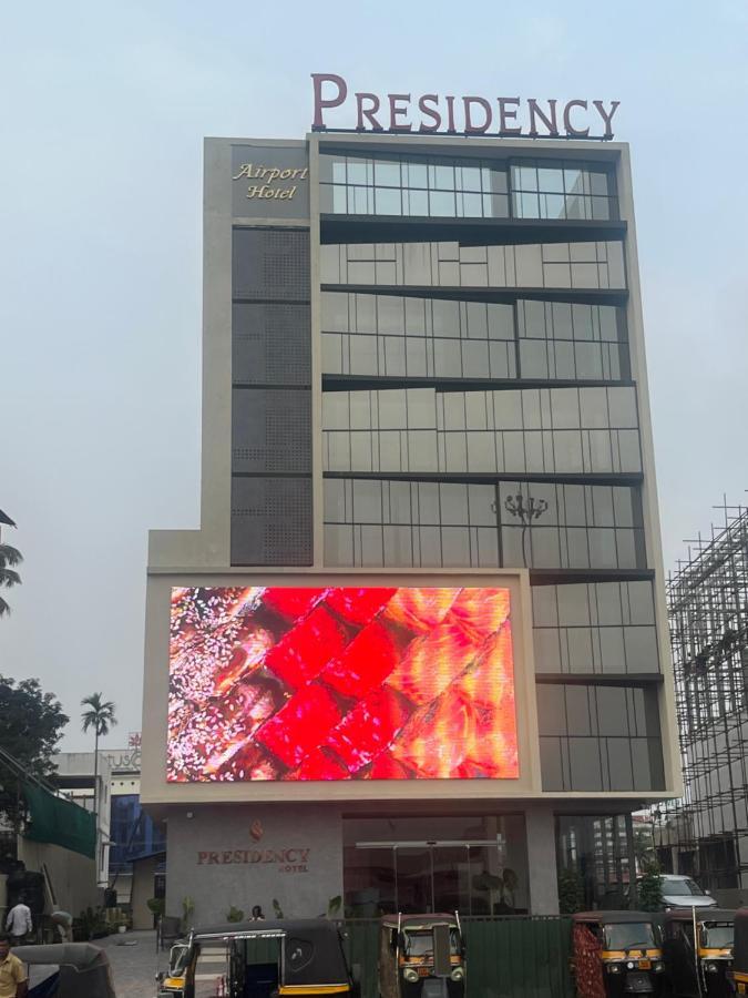Presidency Airport Hotel Kochi Dış mekan fotoğraf