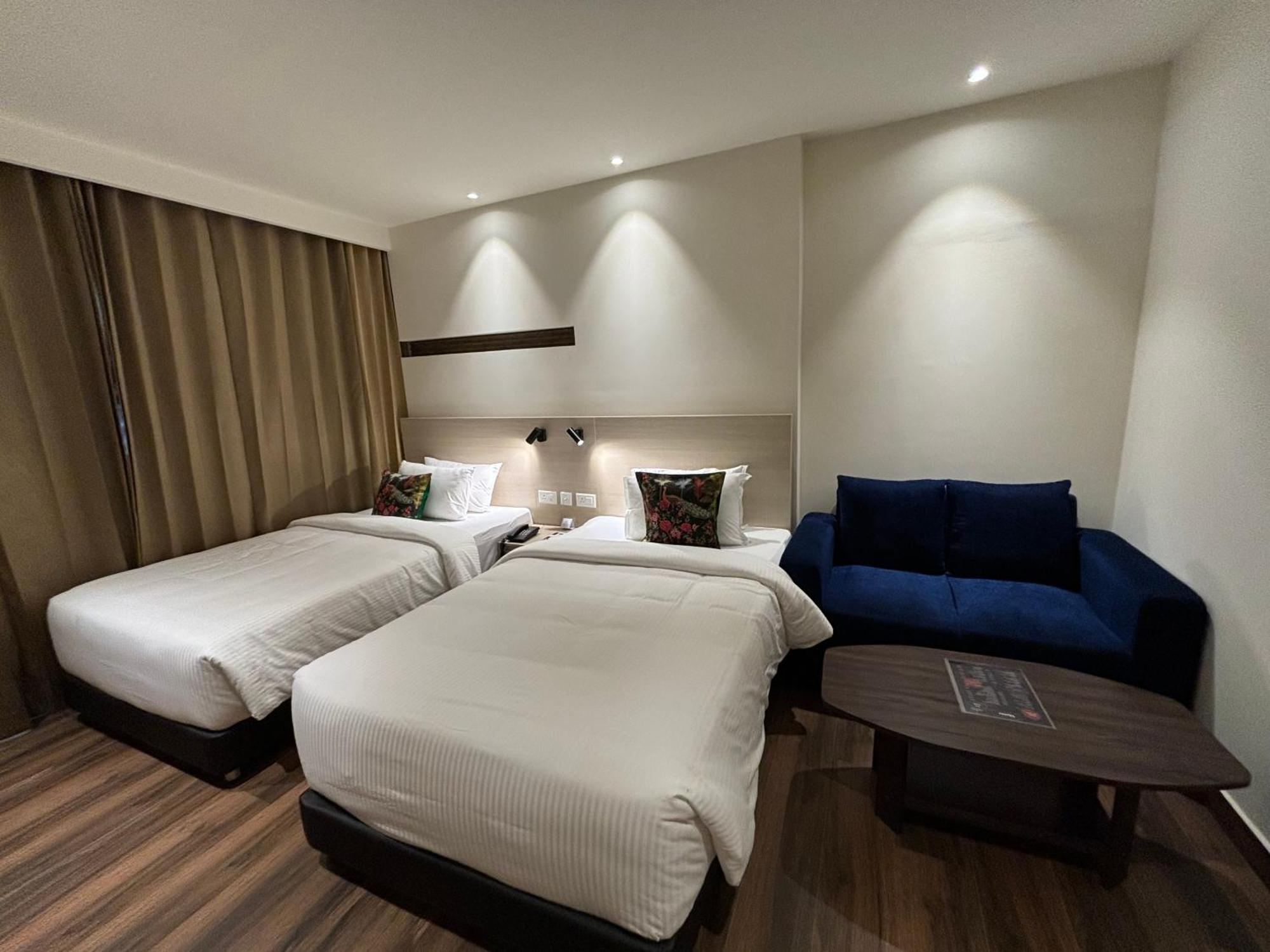 Presidency Airport Hotel Kochi Dış mekan fotoğraf