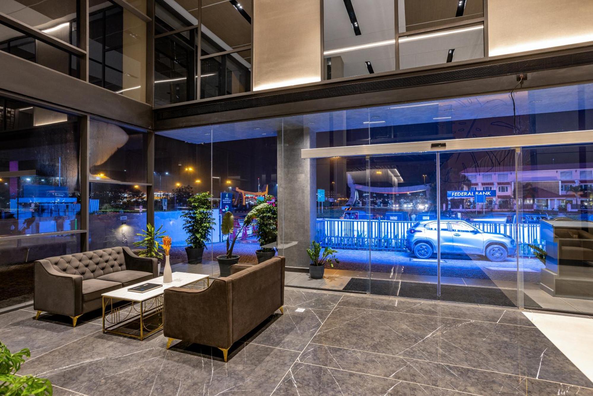Presidency Airport Hotel Kochi Dış mekan fotoğraf